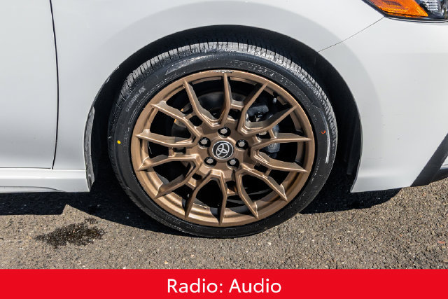 Used 2023 Toyota Camry SE FWD image 9