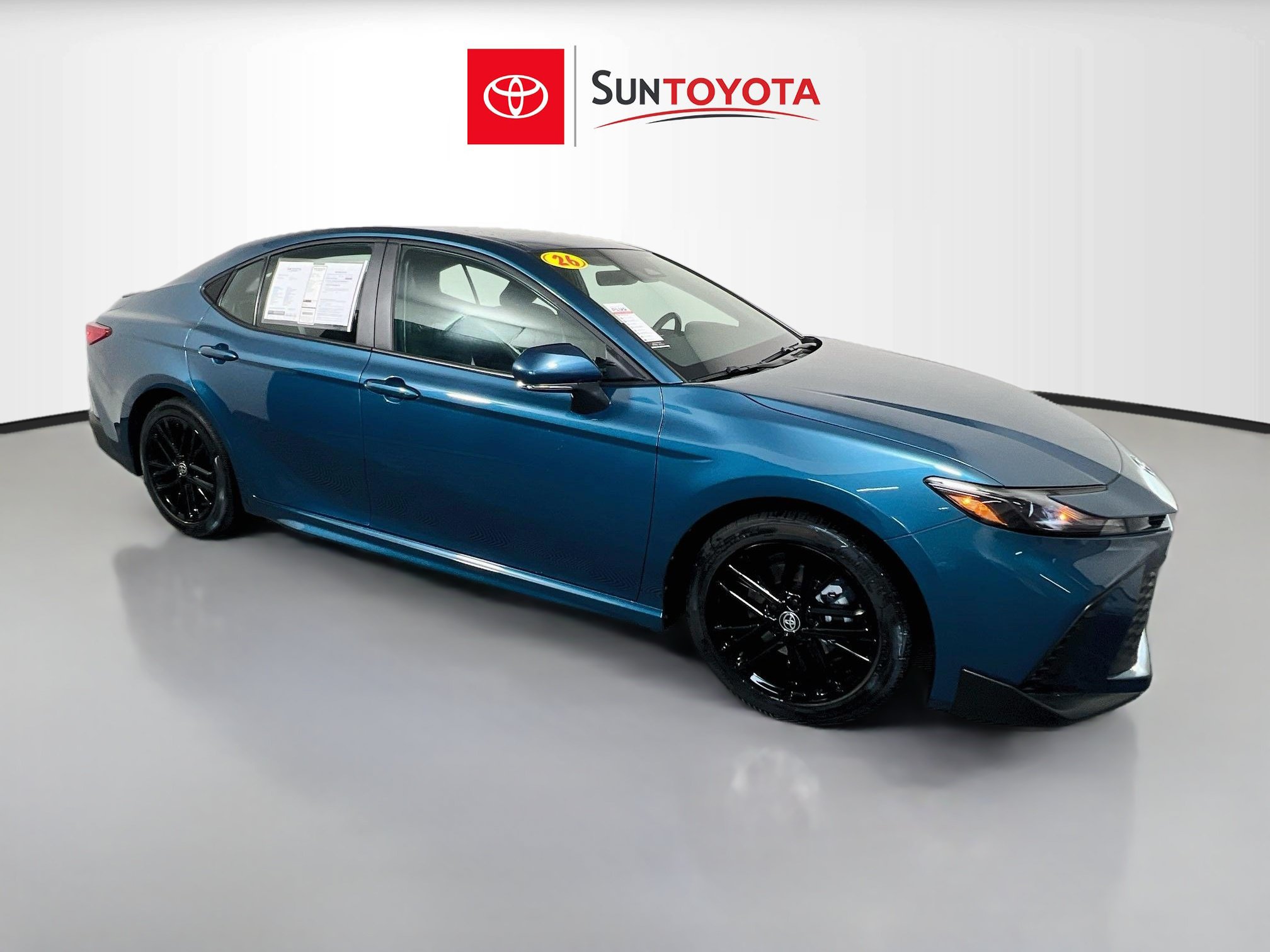 Used 2026 Toyota Camry SE w/ Convenience Package