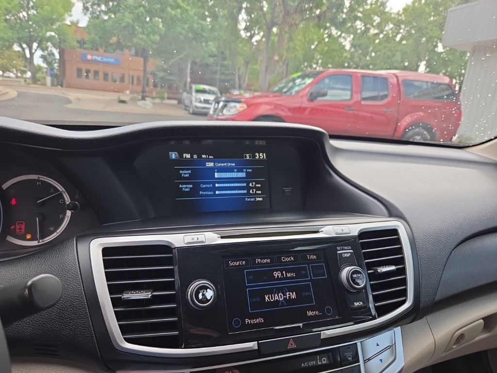 Used 2015 Honda Accord EX-L image 19