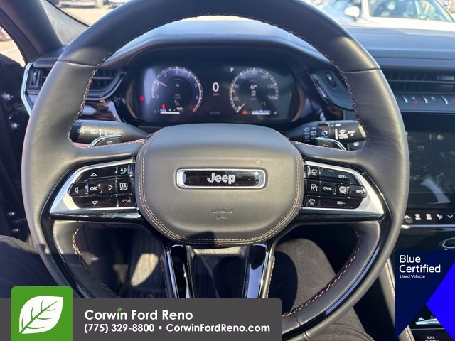 Used 2026 Jeep Grand Cherokee Summit w/ Obsidian Package AWD/4WD image 17
