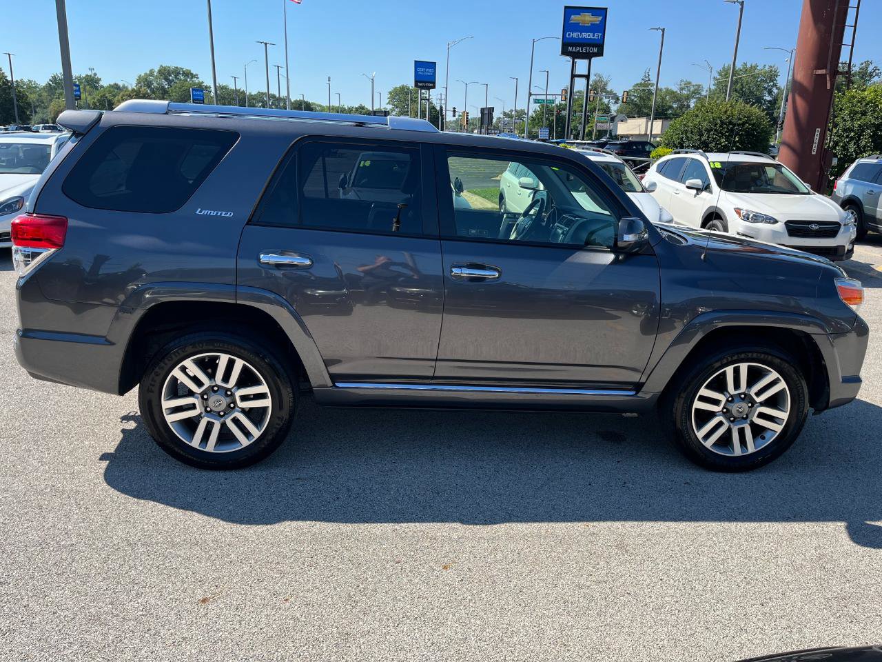 Used 2013 Toyota 4Runner Limited AWD/4WD image 6