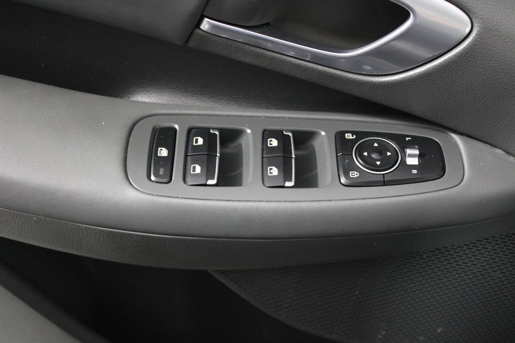 Used 2020 Hyundai Sonata SEL w/ Convenience Package FWD image 23