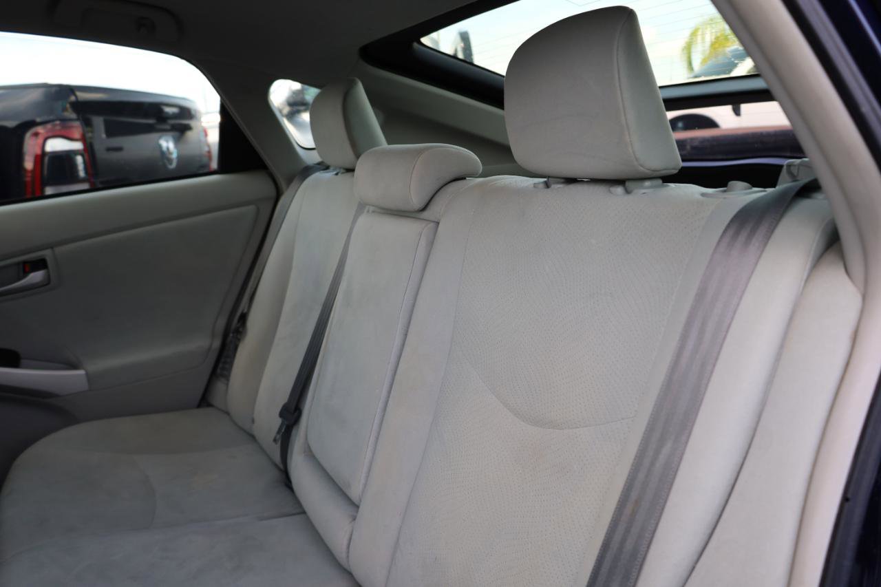 Used 2012 Toyota Prius Three FWD image 11
