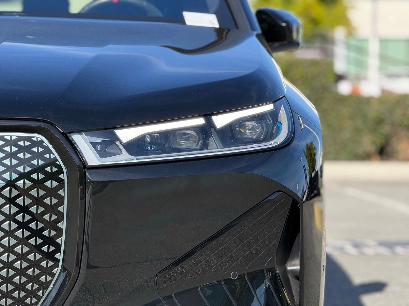 Used 2025 BMW iX M60 image 13