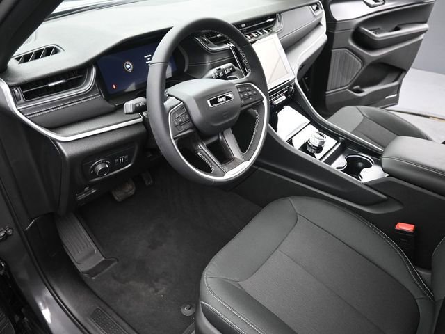 New 2026 Jeep Grand Cherokee Laredo X AWD/4WD image 9