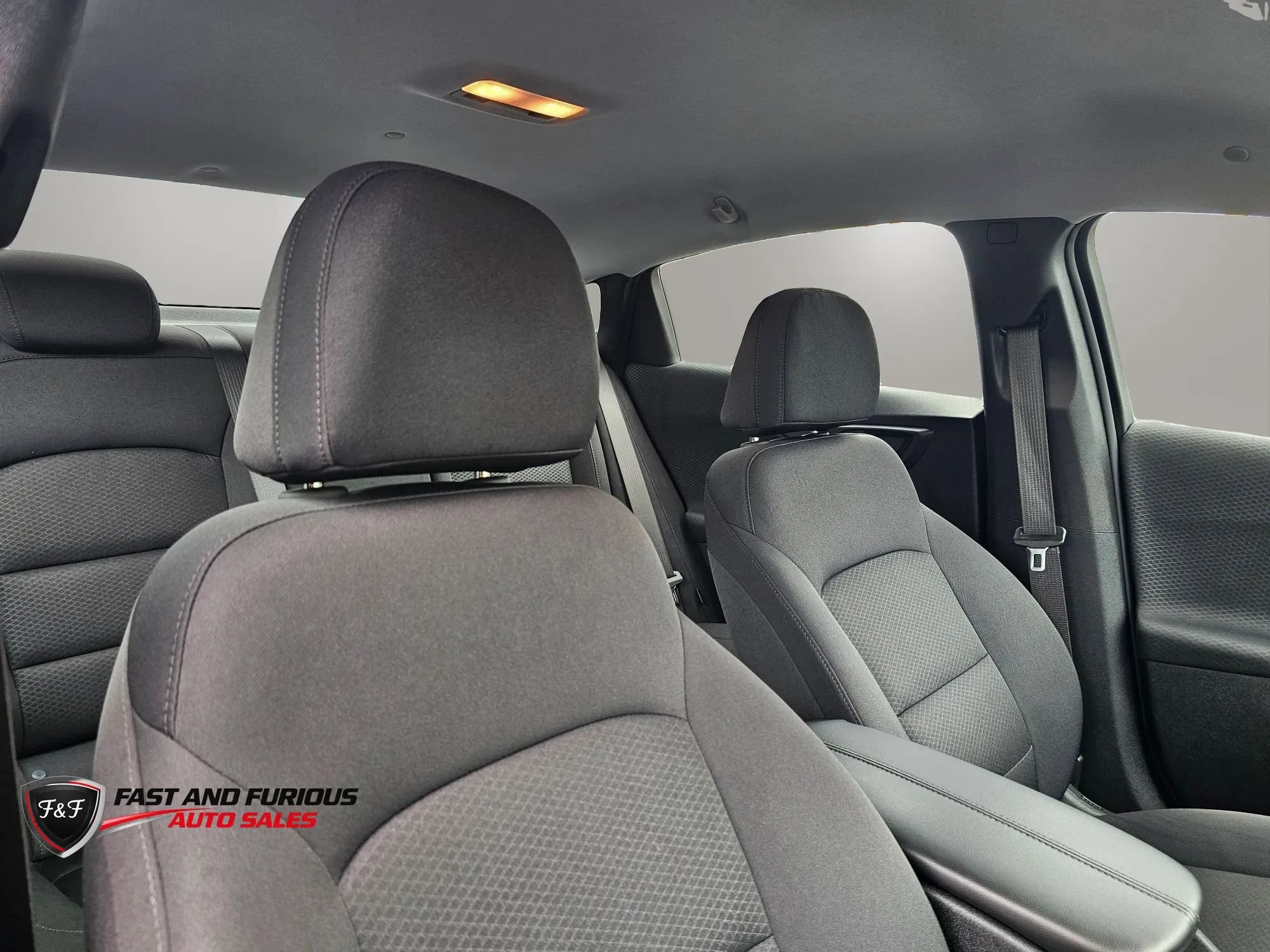 Used 2025 Chevrolet Malibu LT FWD image 14