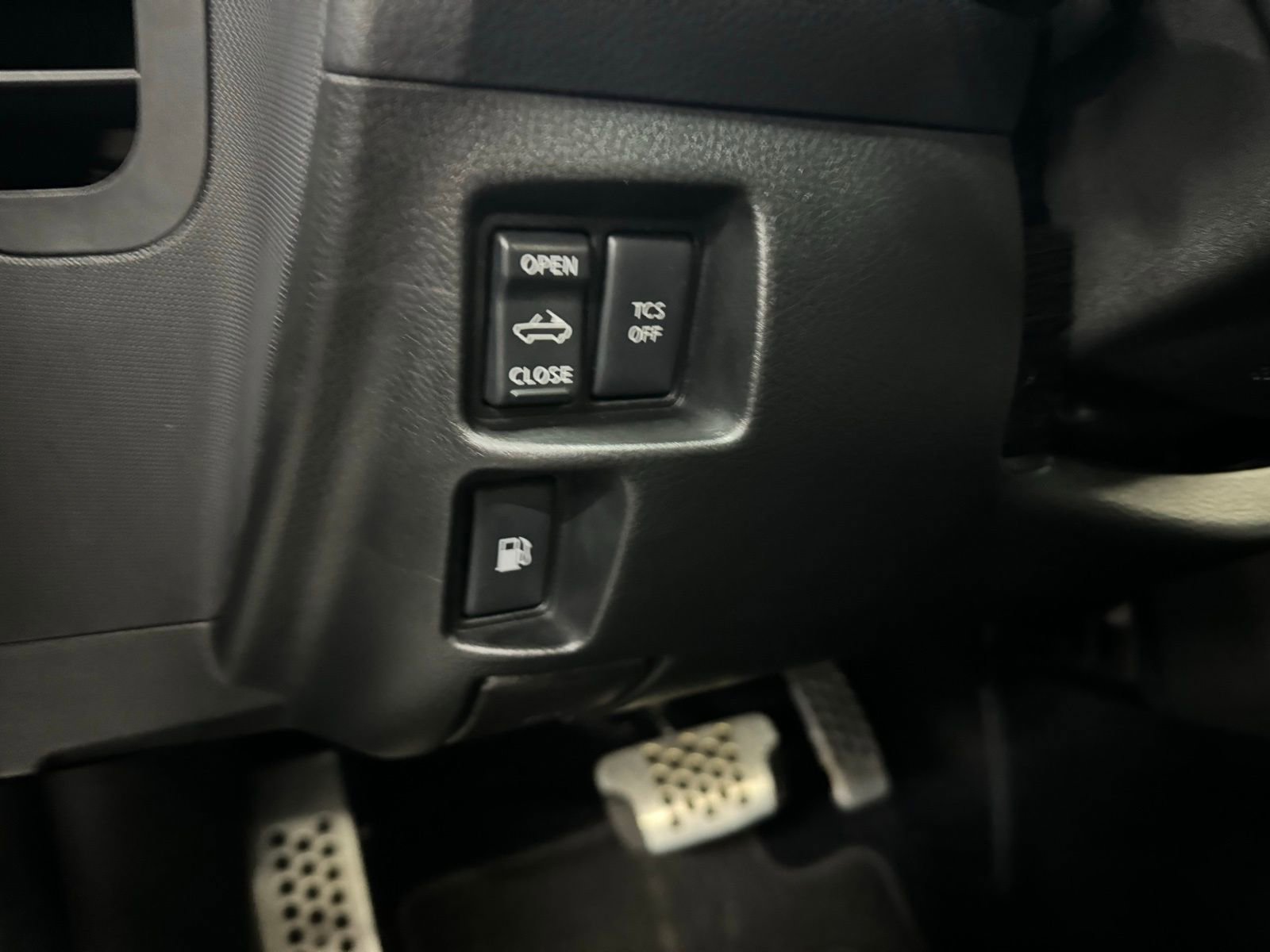 Used 2009 Nissan 350Z Touring image 16