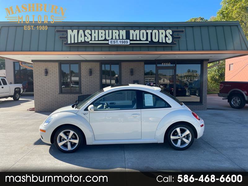 Used 2008 Volkswagen Beetle S image 1
