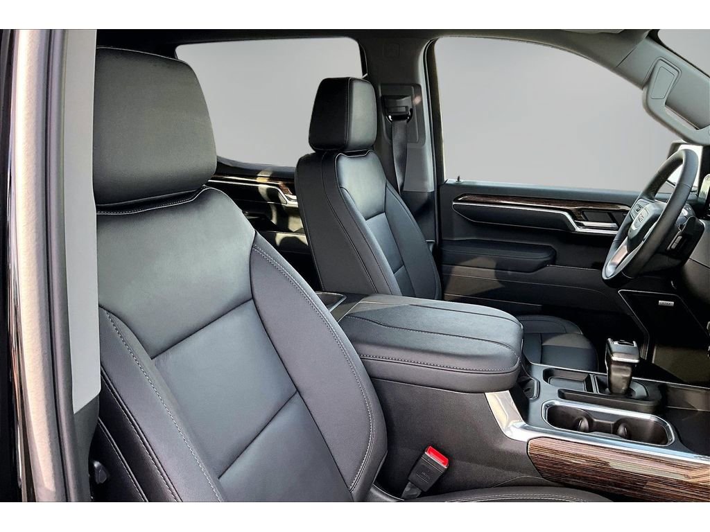 New 2026 GMC Sierra 1500 Elevation w/ Elevation Premium Package AWD/4WD image 10