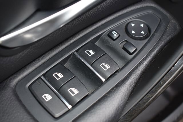 Used 2016 BMW 328i xDrive Sedan w/ Technology Package image 15