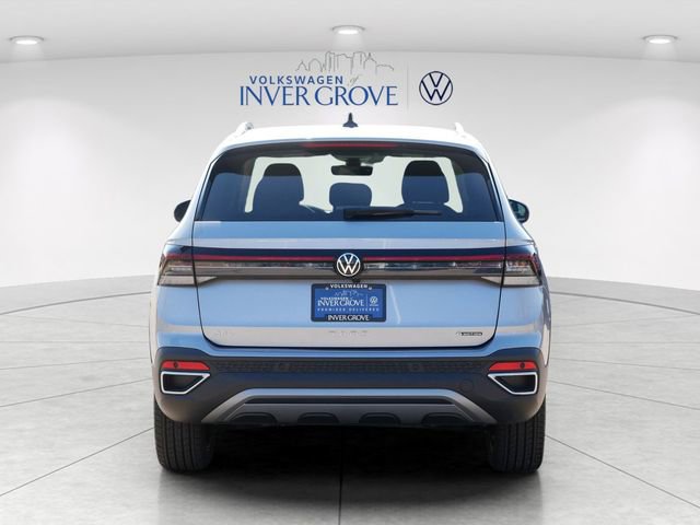 Certified 2025 Volkswagen Taos SEL AWD/4WD image 6