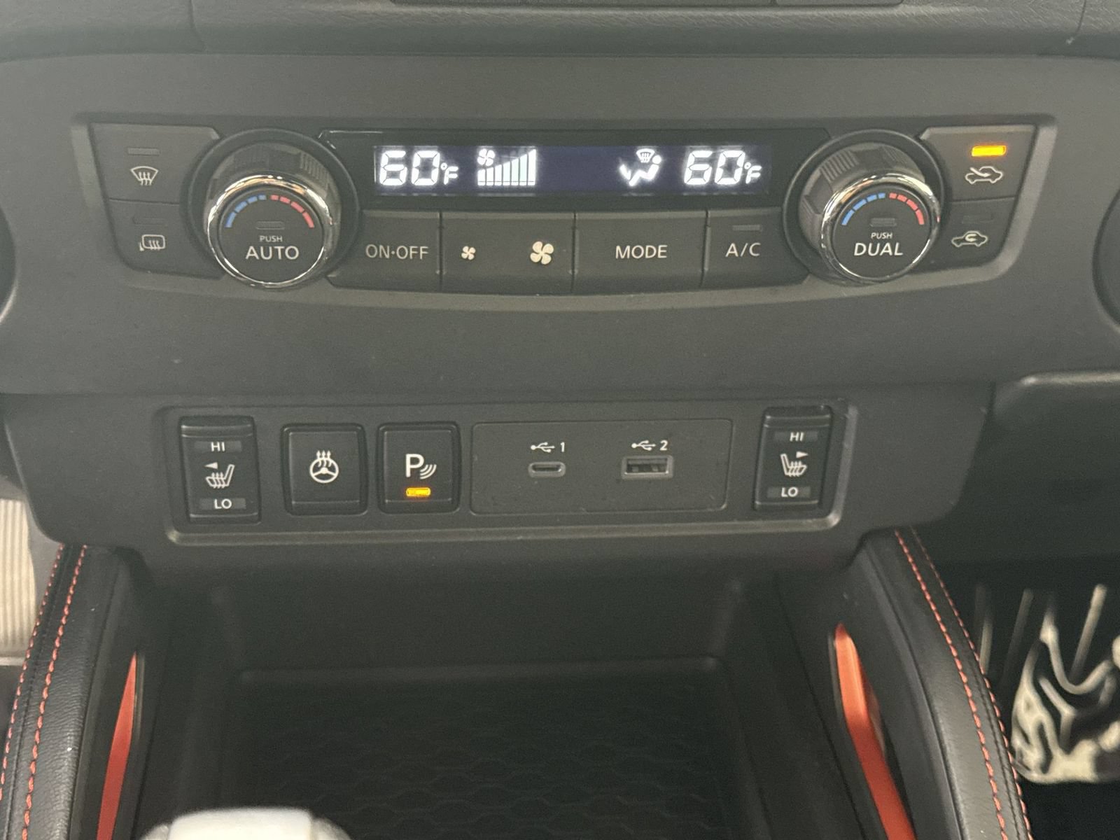Used 2024 Nissan Frontier PRO-4X w/ Pro Convenience Package AWD/4WD image 10