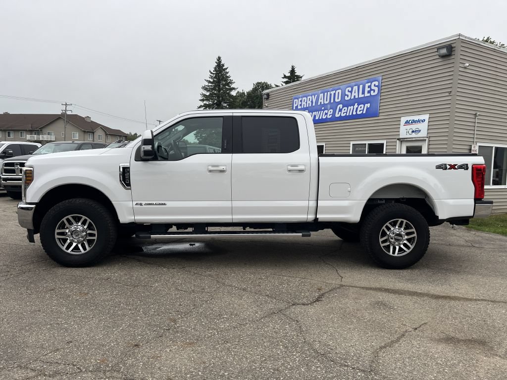 Used 2019 Ford F250 Lariat w/ Lariat Value Package AWD/4WD image 1