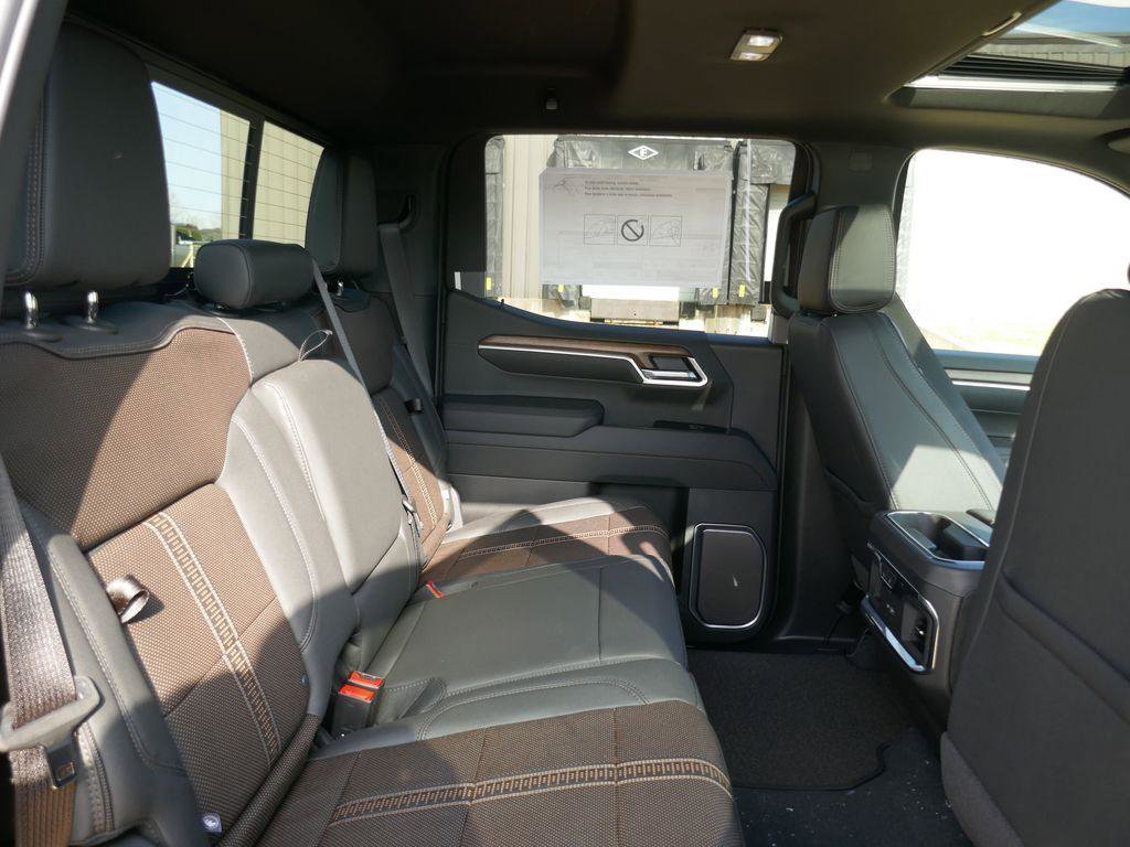 New 2026 Chevrolet Silverado 1500 High Country w/ Midnight Edition image 15