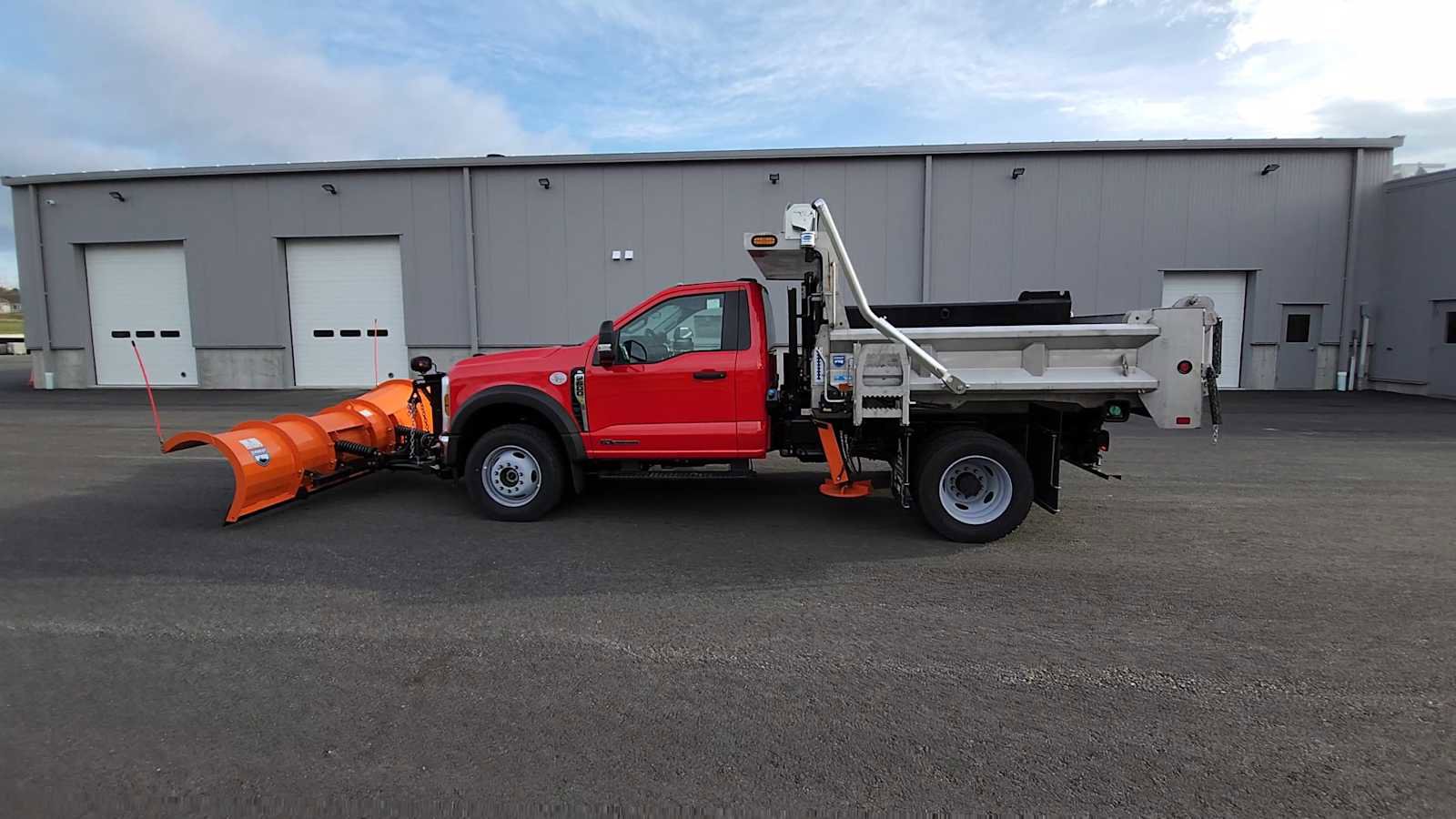 New 2025 Ford F600 4x4 Regular Cab Super Duty w/ XL Chrome Package image 6