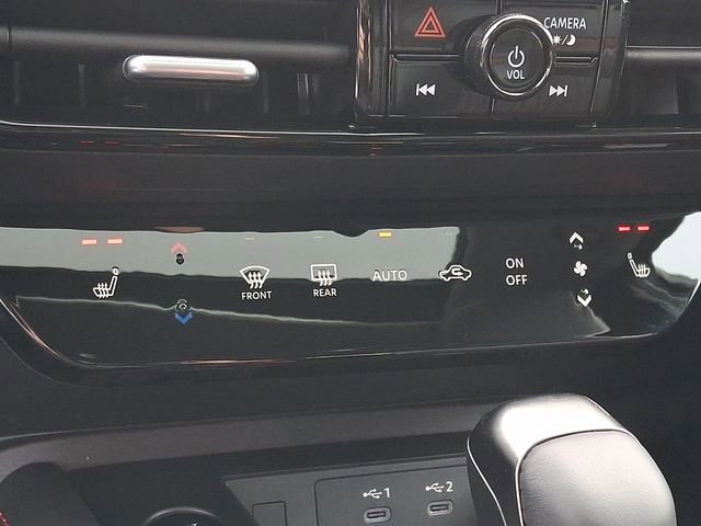 New 2026 Nissan Kicks SR w/ SR Premium Package FWD image 16