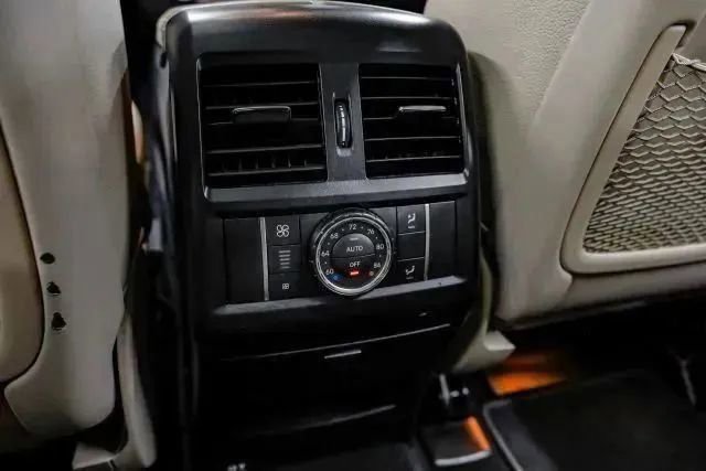 Used 2018 Mercedes-Benz GLS 450 4MATIC w/ Premium Package image 48