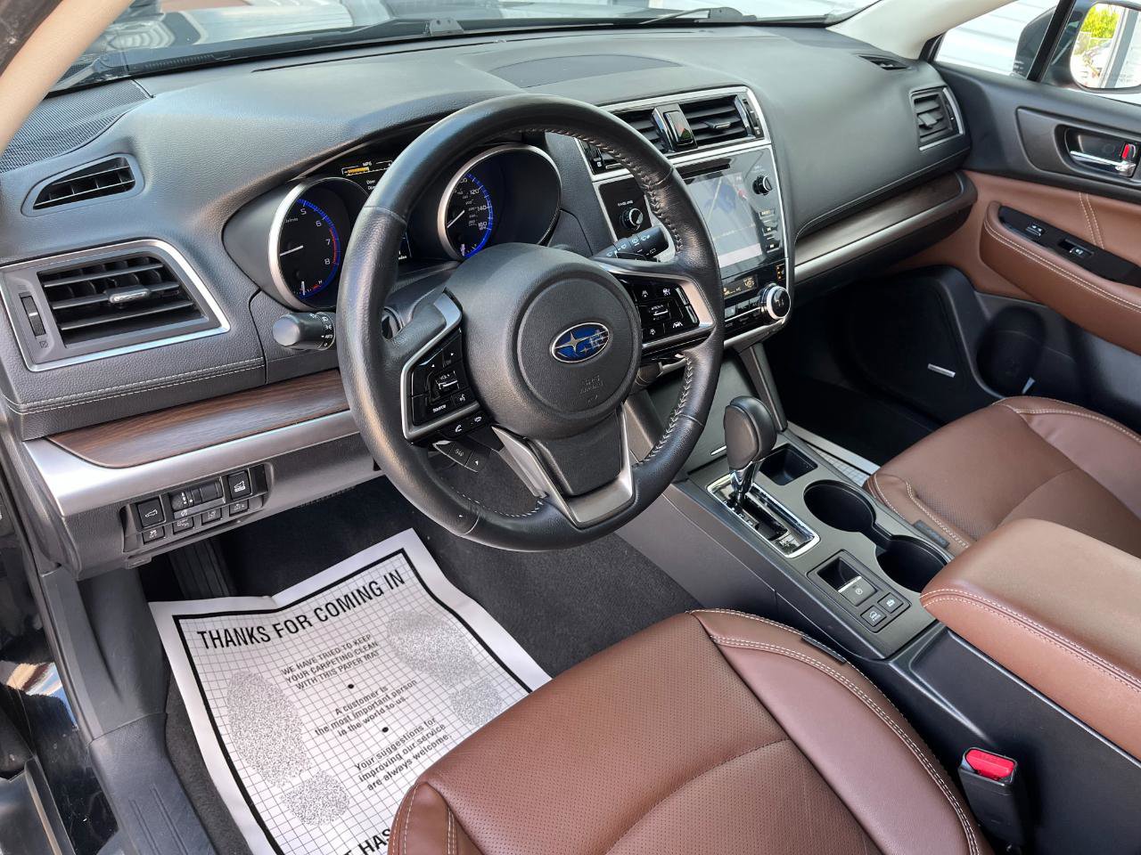 Used 2018 Subaru Outback 3.6R Touring AWD/4WD image 10
