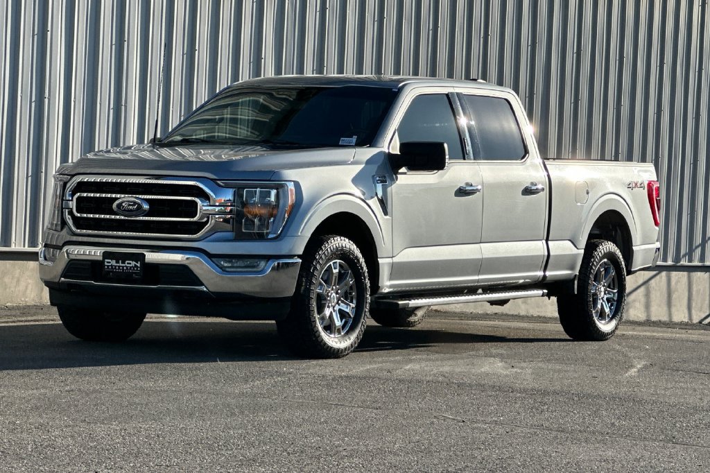 Used 2022 Ford F150 XLT w/ Equipment Group 302A High AWD/4WD image 4