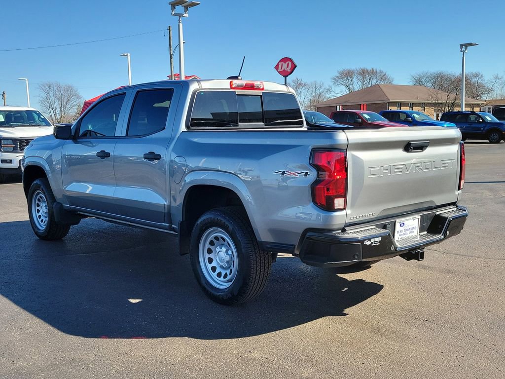 Used 2024 Chevrolet Colorado W/T w/ Safety Package image 6