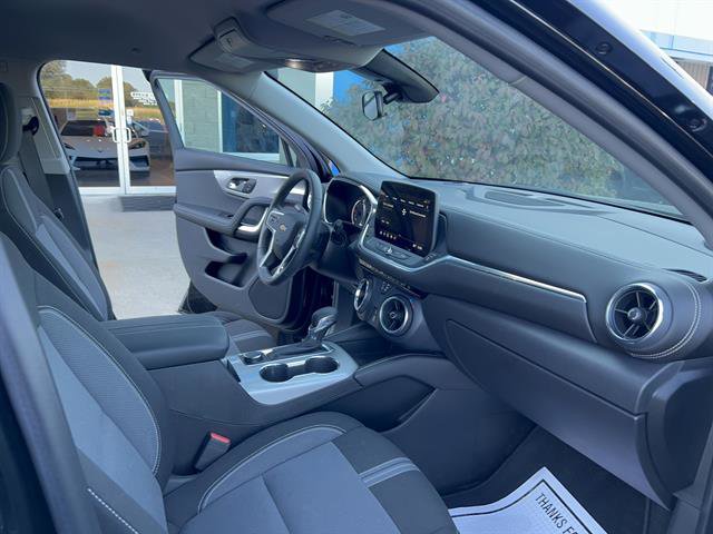 Used 2023 Chevrolet Blazer LT w/ Driver Confidence Package image 18