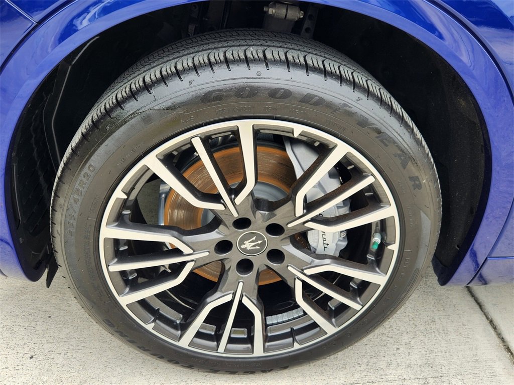 Used 2024 Maserati Grecale GT image 5