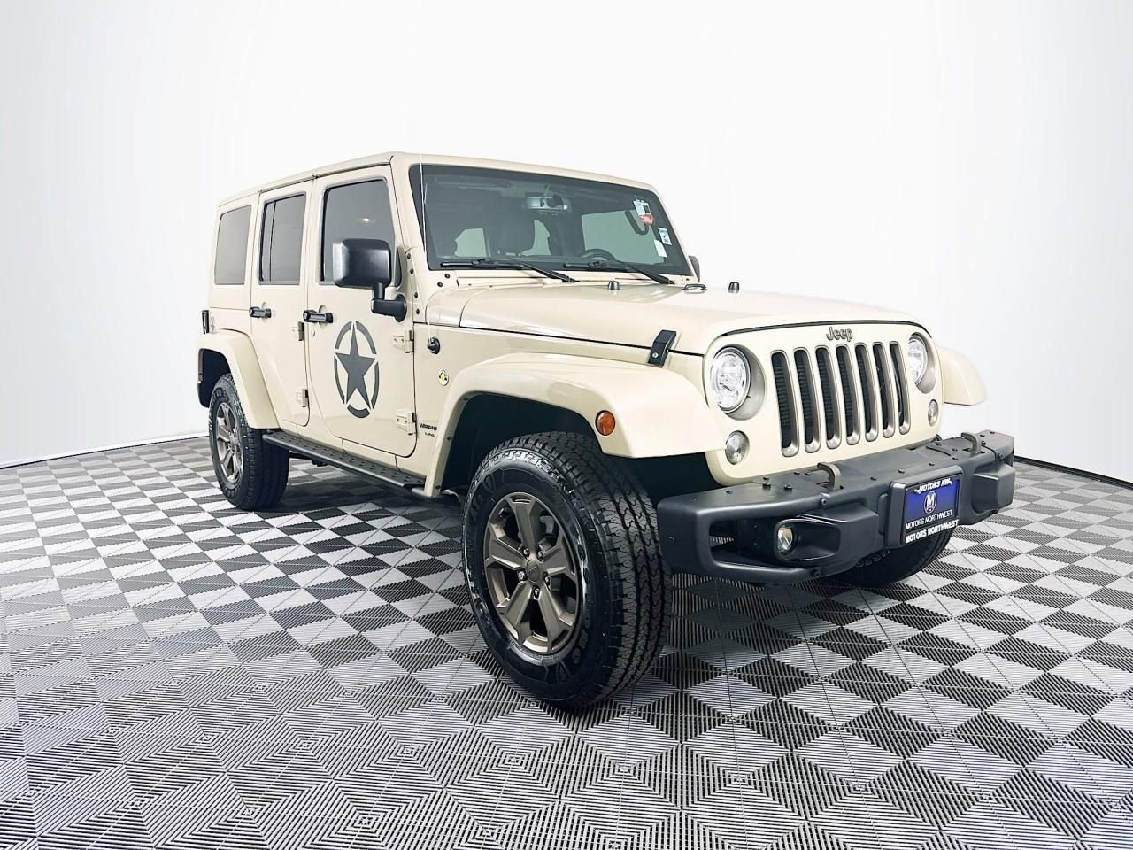 Used 2018 Jeep Wrangler Unlimited Sport image 9