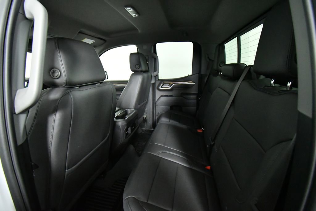 Used 2023 Chevrolet Silverado 1500 RST w/ Convenience Package II AWD/4WD image 24