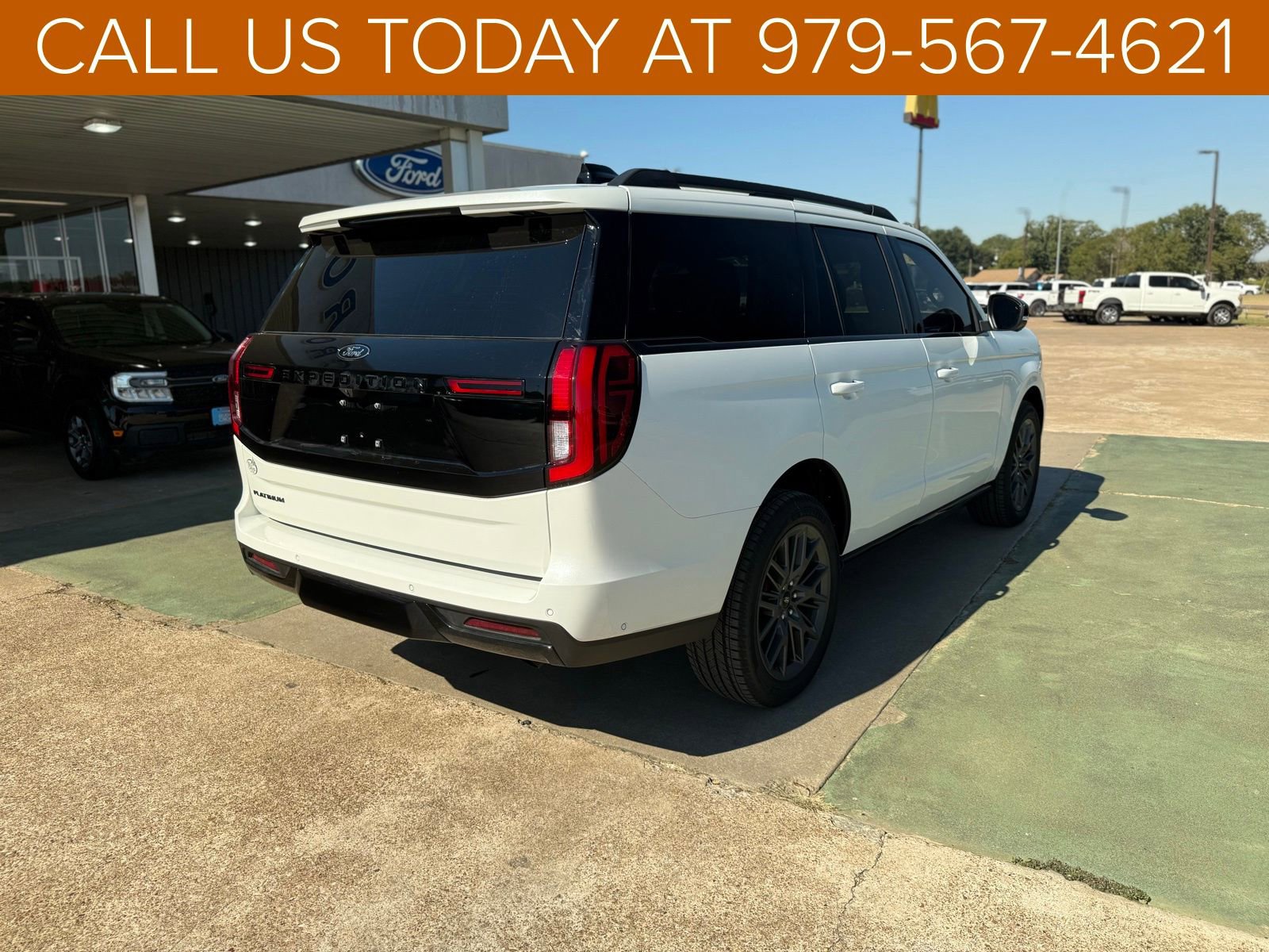 New 2025 Ford Expedition Platinum image 41
