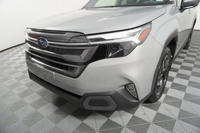Certified 2025 Subaru Forester Limited w/ Popular Package #1 image 11
