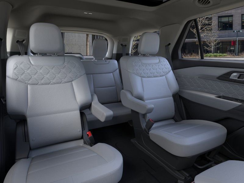 New 2026 Ford Explorer Platinum w/ LUX Leather Package AWD/4WD image 11
