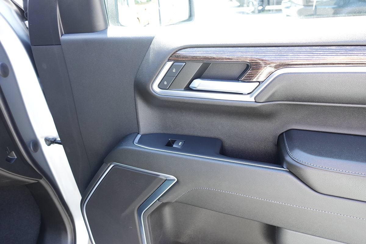 Used 2023 GMC Sierra 1500 Elevation AWD/4WD image 33