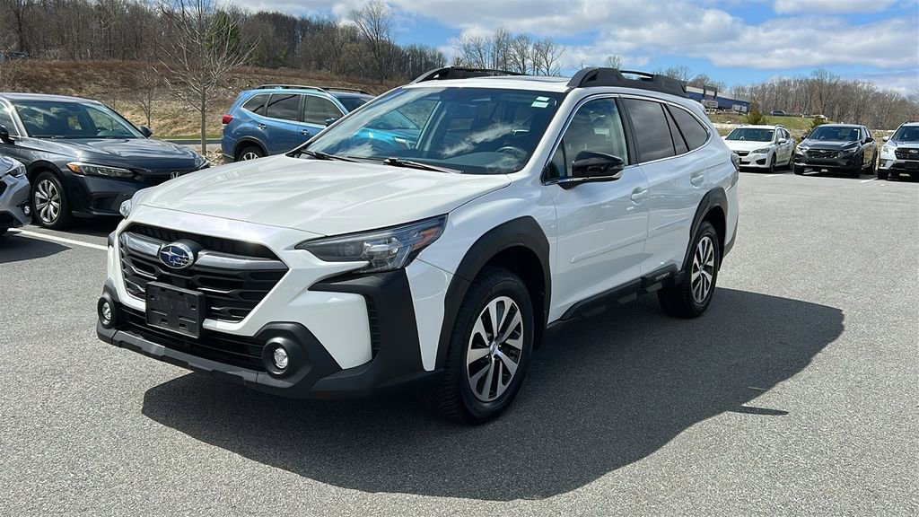 Certified 2024 Subaru Outback Premium image 3