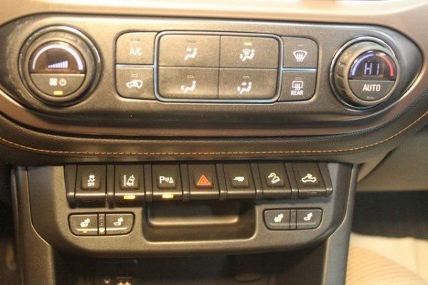 Used 2021 GMC Canyon AT4 w/ Driver Alert Package image 25