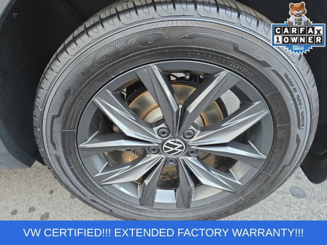 Used 2024 Volkswagen Tiguan SE w/ Panoramic Sunroof Package AWD/4WD image 23