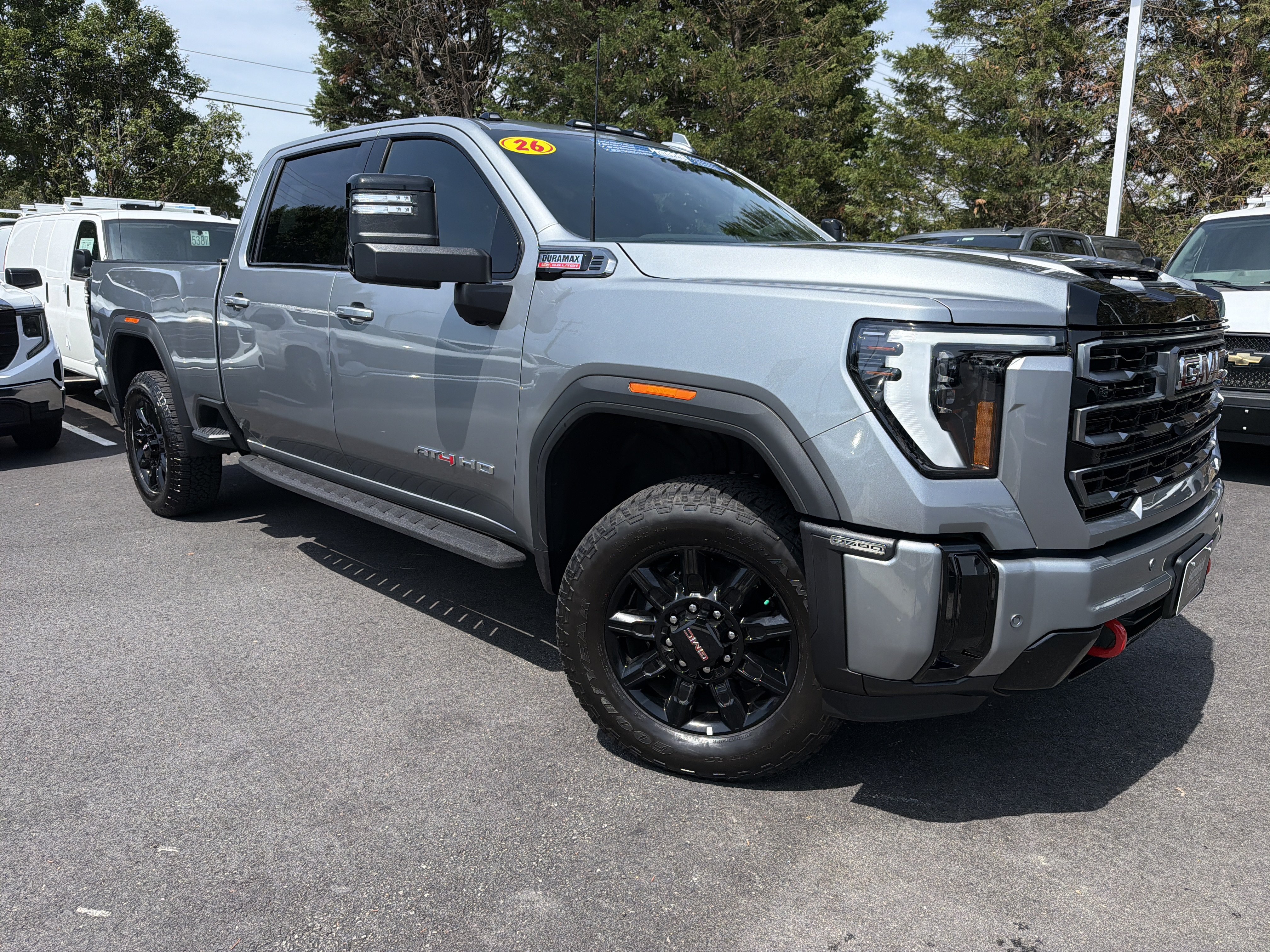 Used 2026 GMC Sierra 2500 AT4 w/ AT4 Premium Plus Package AWD/4WD image 2