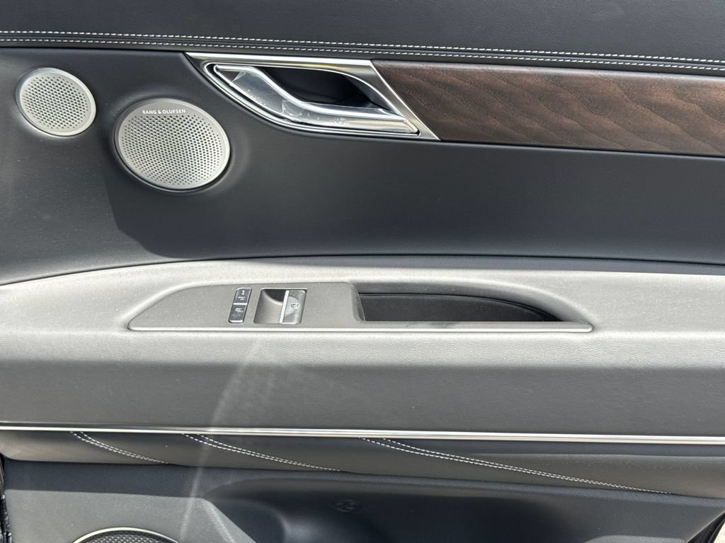 New 2026 Genesis GV80 3.5T Prestige AWD/4WD image 18