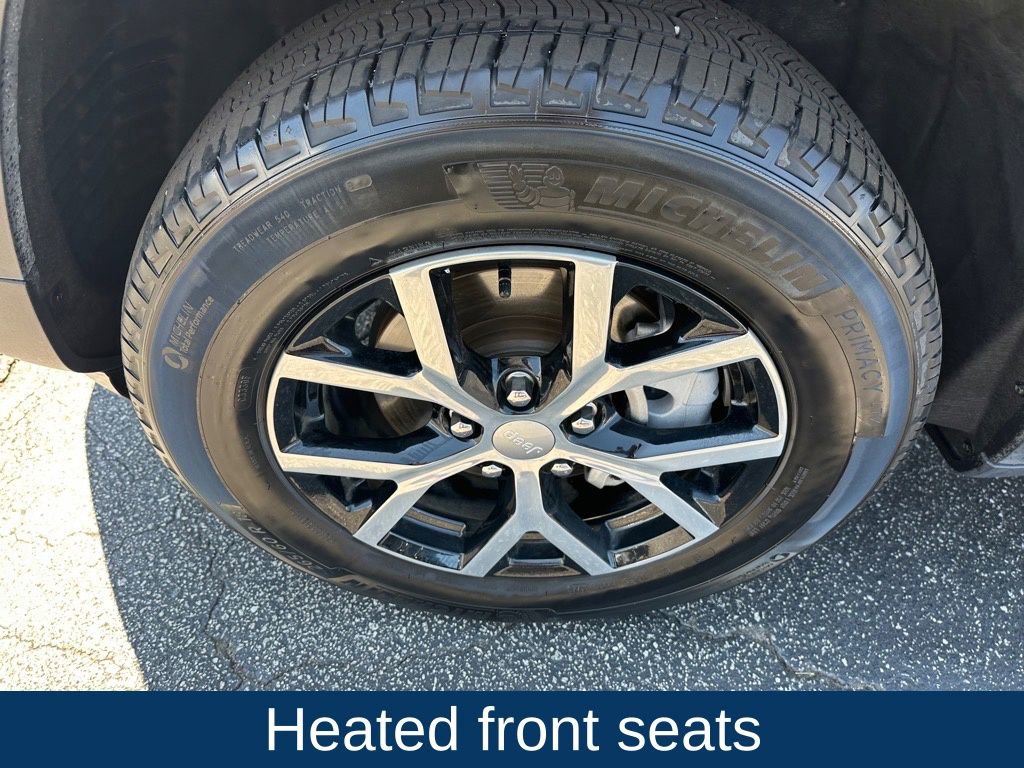 Used 2024 Jeep Grand Cherokee Limited image 16