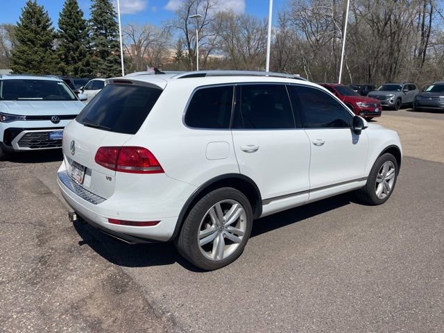 Used 2013 Volkswagen Touareg Executive image 6