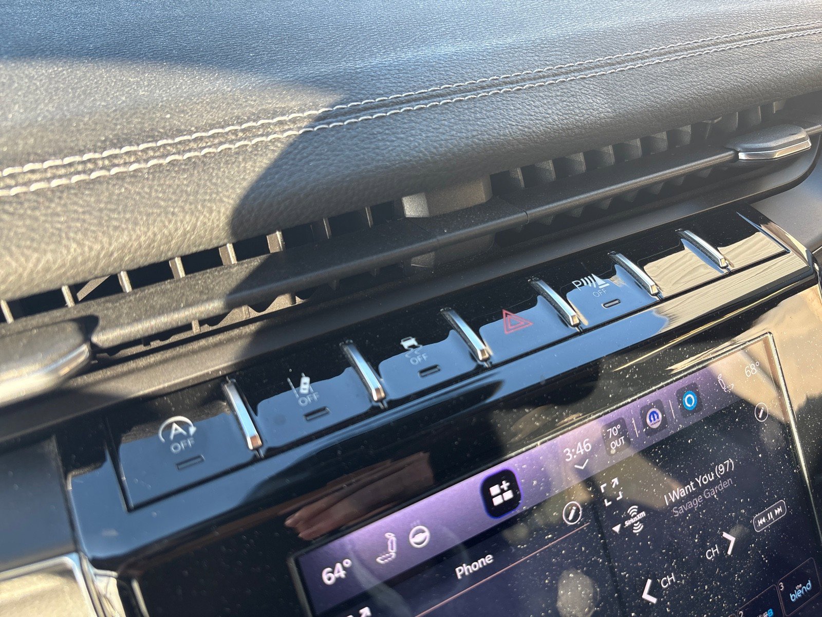 Used 2021 Jeep Grand Cherokee L Limited image 24