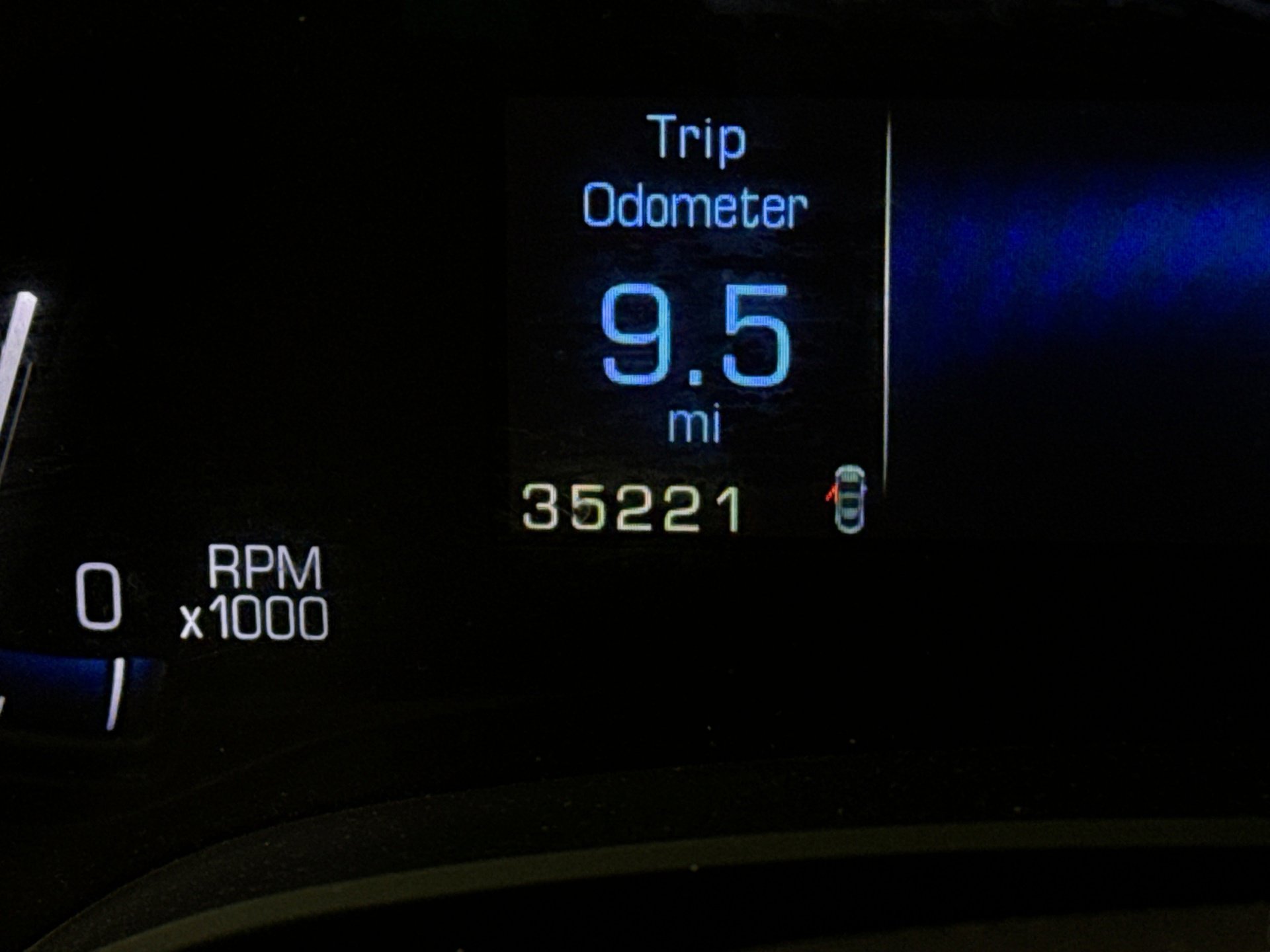 Used 2014 Cadillac XTS Luxury w/ Driver Awareness Package FWD image 9