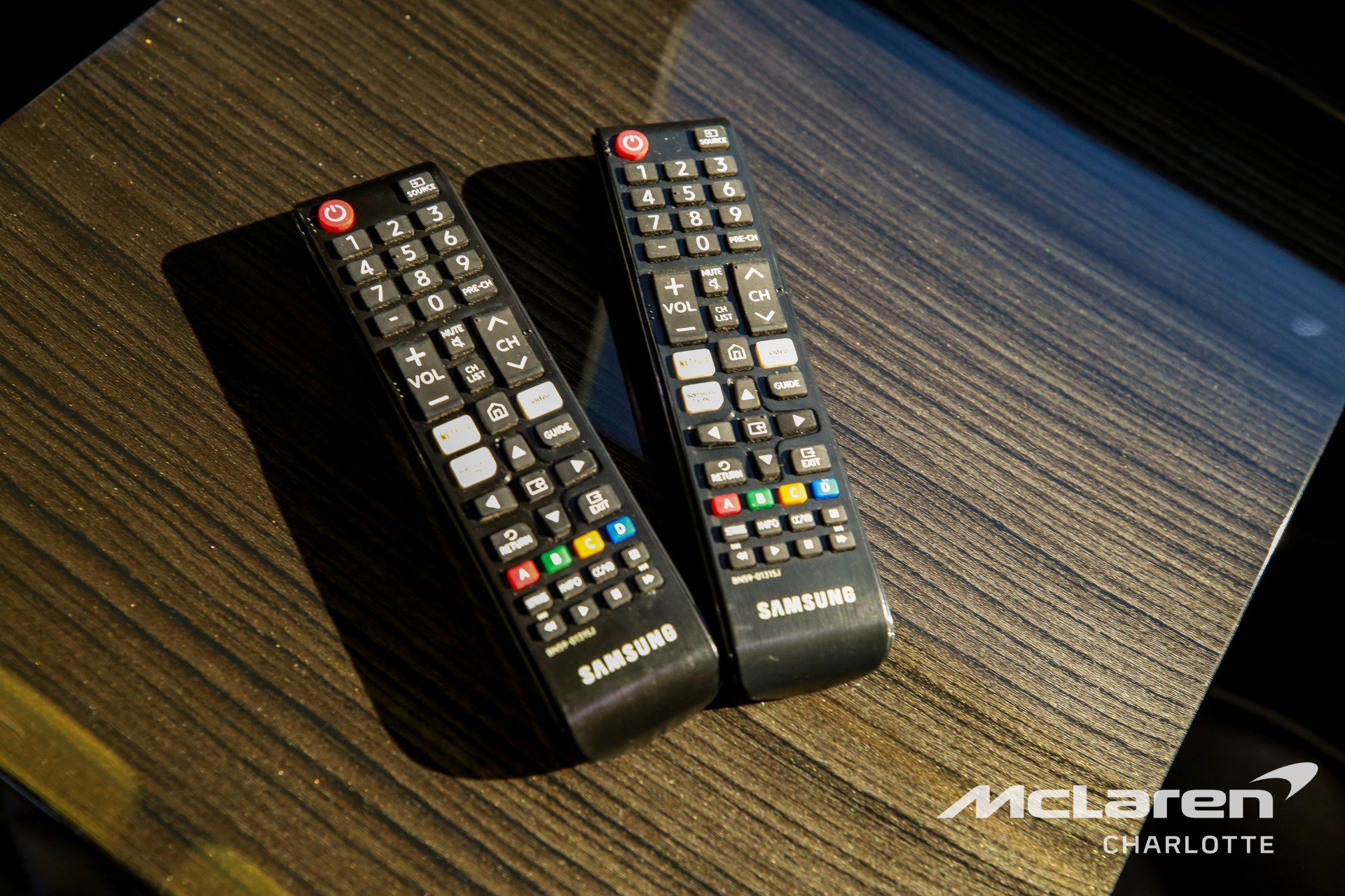 Used 2020 Mercedes-Benz Sprinter 3500 w/ Windows All Around Package image 33