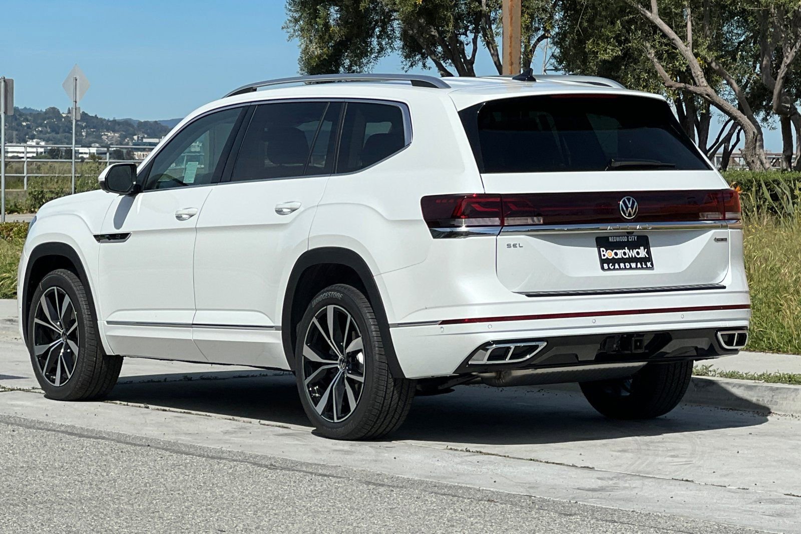 New 2026 Volkswagen Atlas SEL Premium R-Line image 6