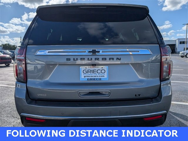 Used 2022 Chevrolet Suburban LT w/ Luxury Package image 11