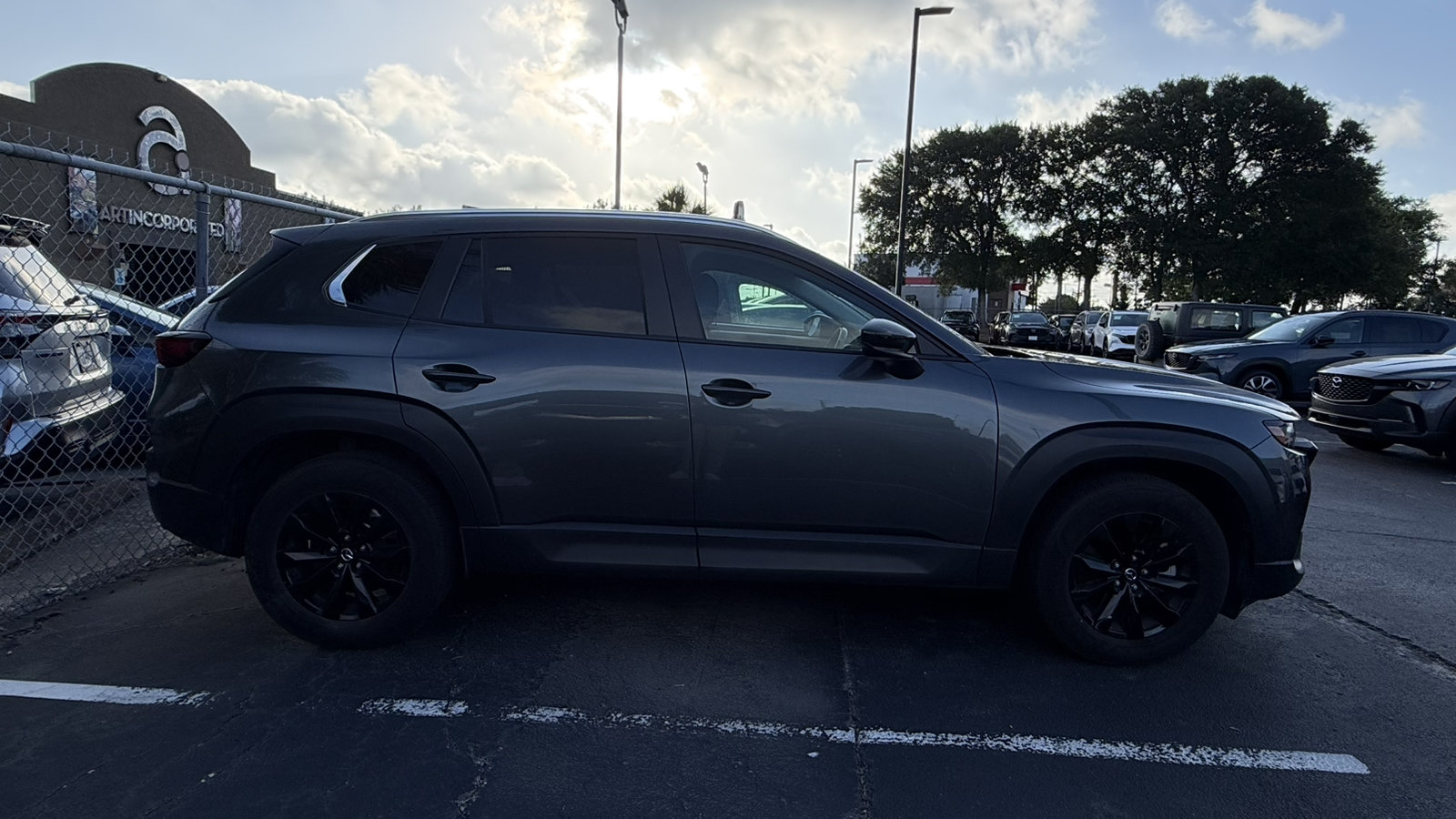 Certified 2025 MAZDA CX-50 AWD 2.5 S w/ Preferred Package image 23