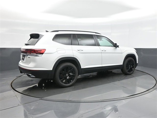 New 2026 Volkswagen Atlas SE image 7