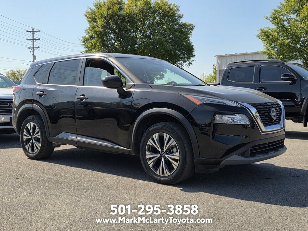 Used 2023 Nissan Rogue SV FWD image 3