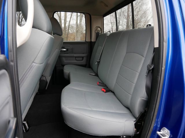 Used 2017 RAM 1500 Classic SLT AWD/4WD image 11