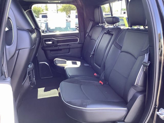 New 2026 RAM 2500 Laramie w/ Sport Appearance Package AWD/4WD image 27
