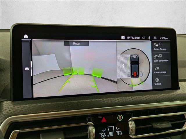 Used 2025 BMW X4 xDrive30i w/ Premium Package image 19